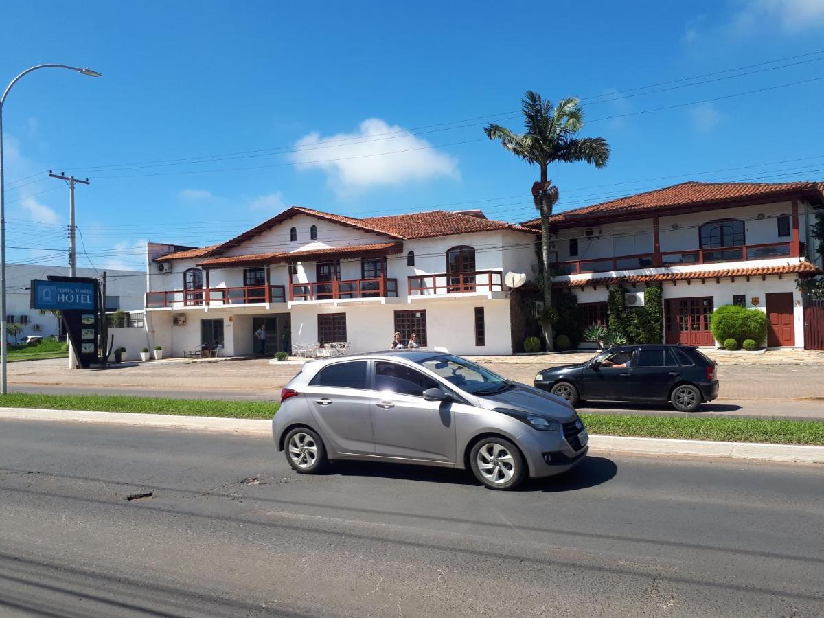 Oyo Portal Torres Hotel ปาสโซ เด ตอร์เรส ภายนอก รูปภาพ