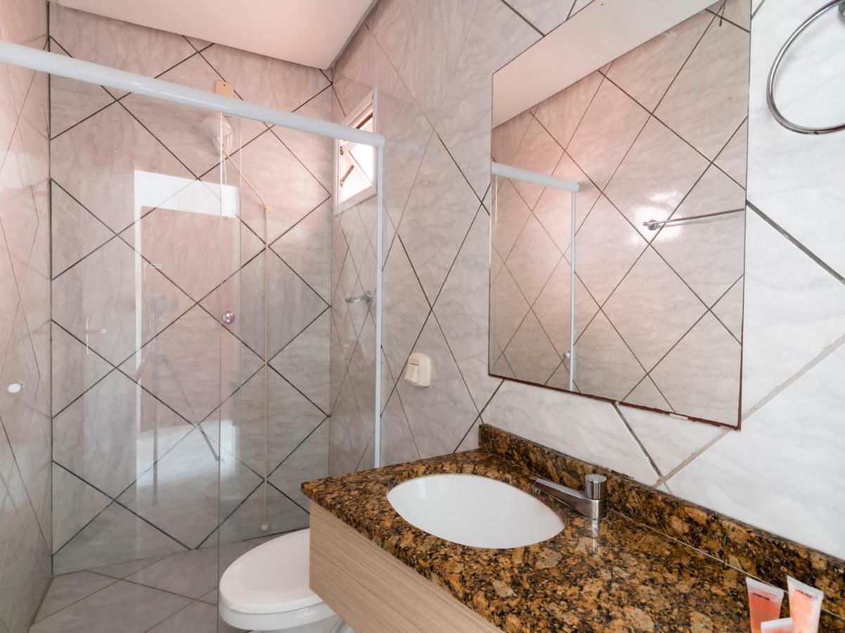 Oyo Portal Torres Hotel ปาสโซ เด ตอร์เรส ภายนอก รูปภาพ